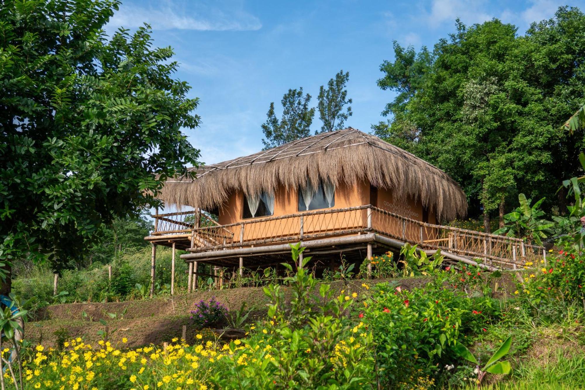 The Mudhouse Marayoor Hotel Munnar Exterior photo
